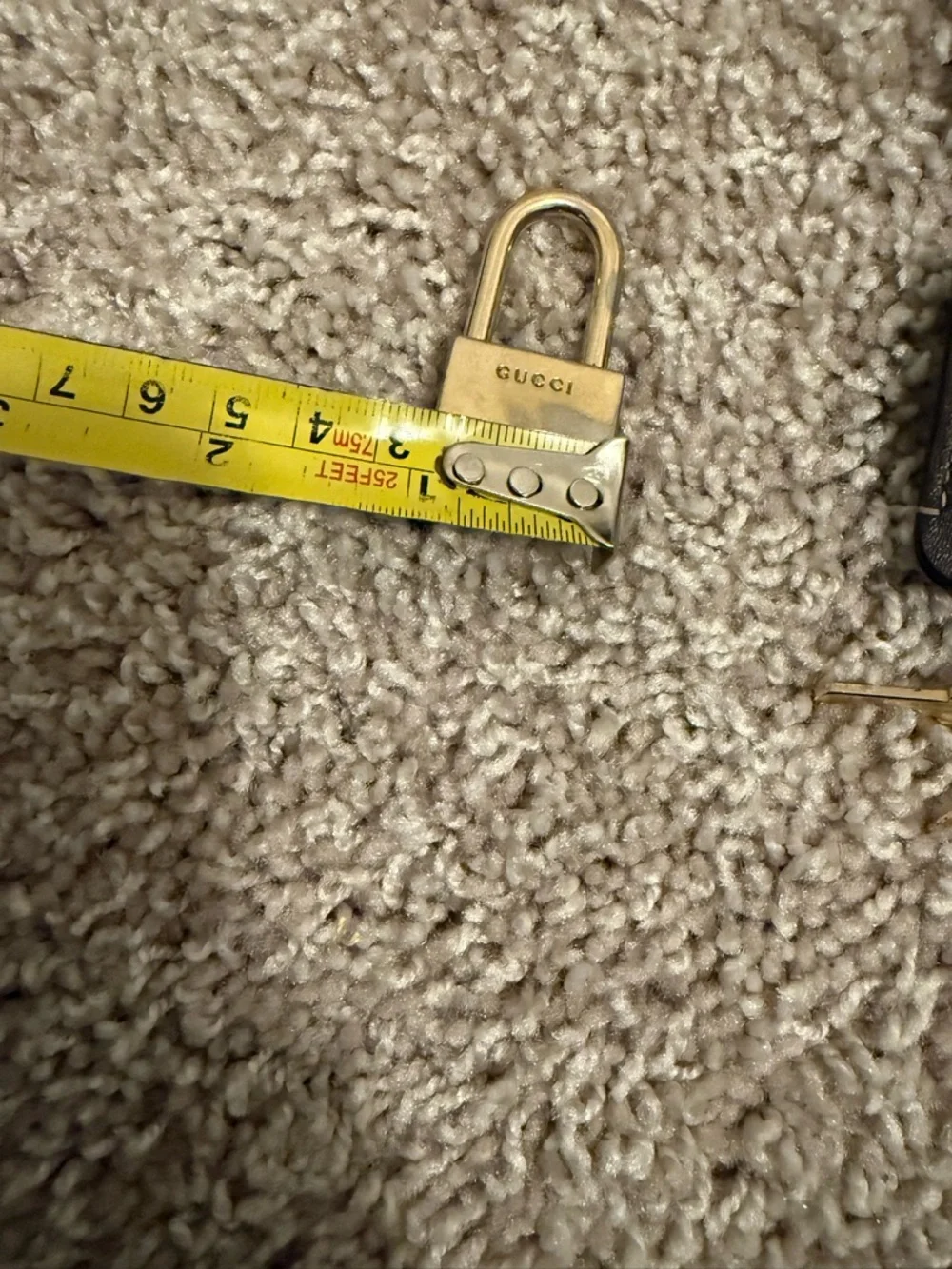 Gucci Gold Padlock Key Charm with Brown Leather holder A2 - Picture 8 of 8